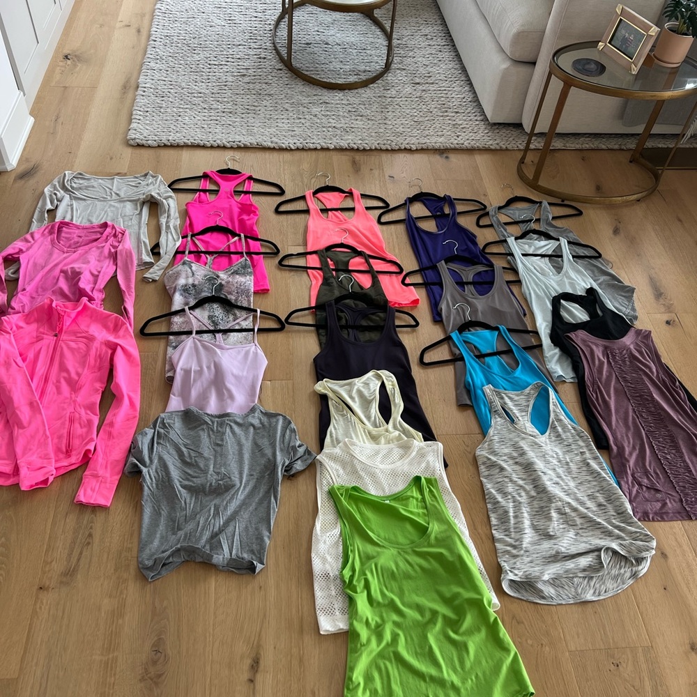 20 Lululemon items! Excellent condition!